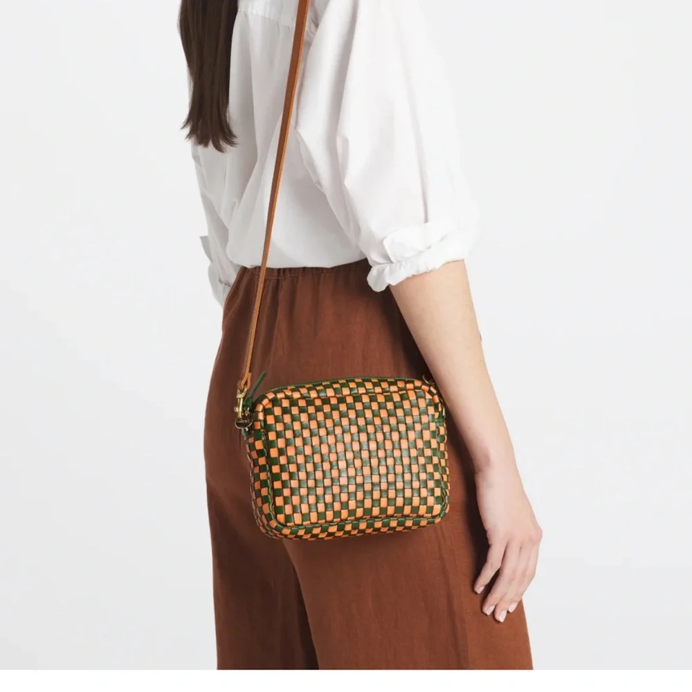 Clare V Woven Green and Tan Crossbody Bag - Picture 2 of 6